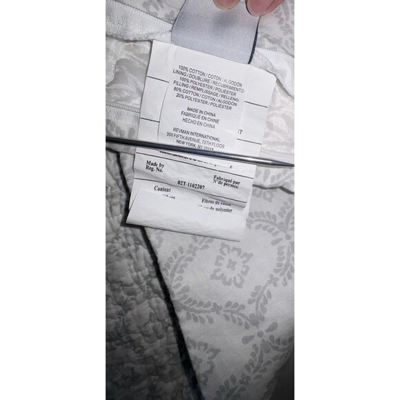 Laura Ashley European Single Pillow Sham Gray White Floral Quilted Zip Close - Picture 6 of 6